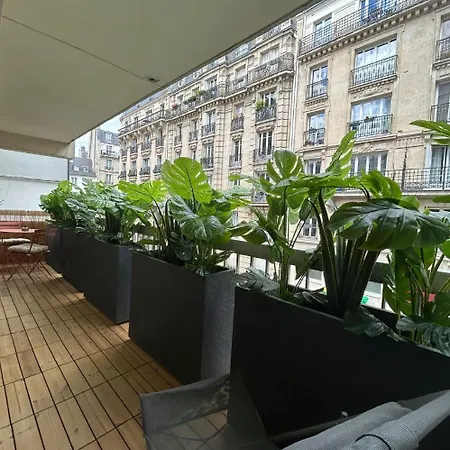 Beautiful Volontaires Montparnasse * Parigi